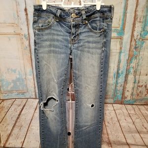 American Eagle Jeans With Destruction Size 6